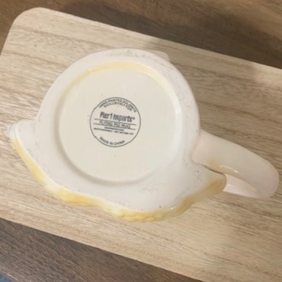 Exclusive Pier One Imports Hand-Painted Dolomite Flying Pig w/Wings Ceramic Mug - Picture 5 of 5